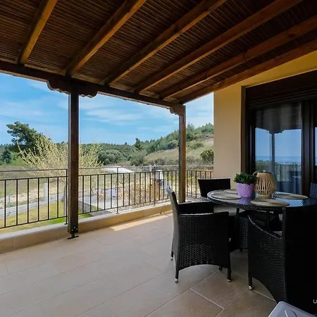 Aqua Vista αpartment In Hanioti, Amazing Views Lejlighed