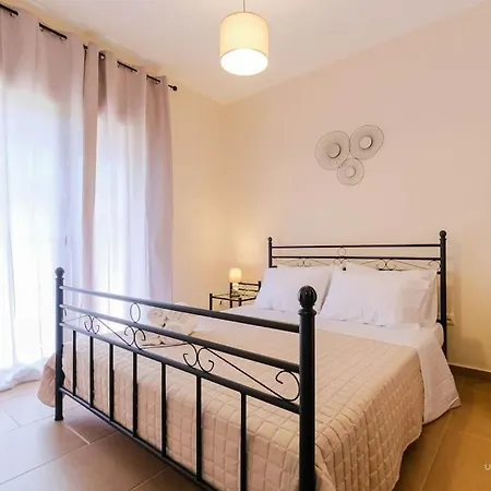 Aqua Vista αpartment In Hanioti, Amazing Views Hanioti